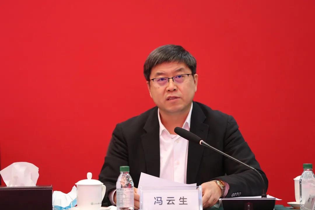 "培根铸魂,启智增慧"