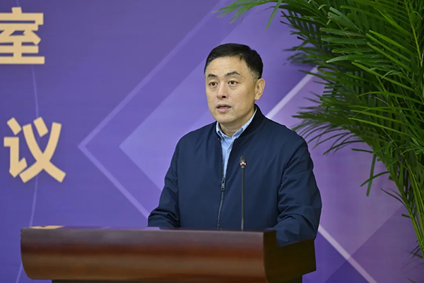 中宣部出版局副局长李一昕致辞